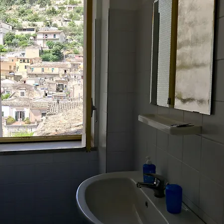 I Tetti Di Siciliando فندق مبيت وإفطار موديكا
