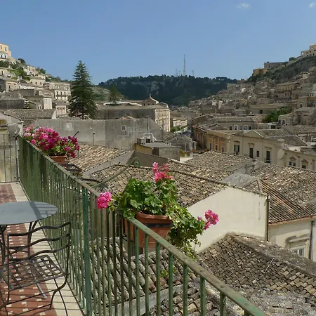 I Tetti Di Siciliando Bed & Breakfast Modica