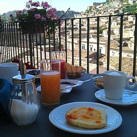 Bed & Breakfast I Tetti Di Siciliando *