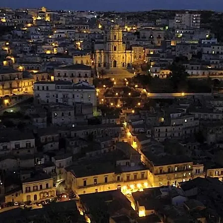 I Tetti Di Siciliando Bed & Breakfast Modica